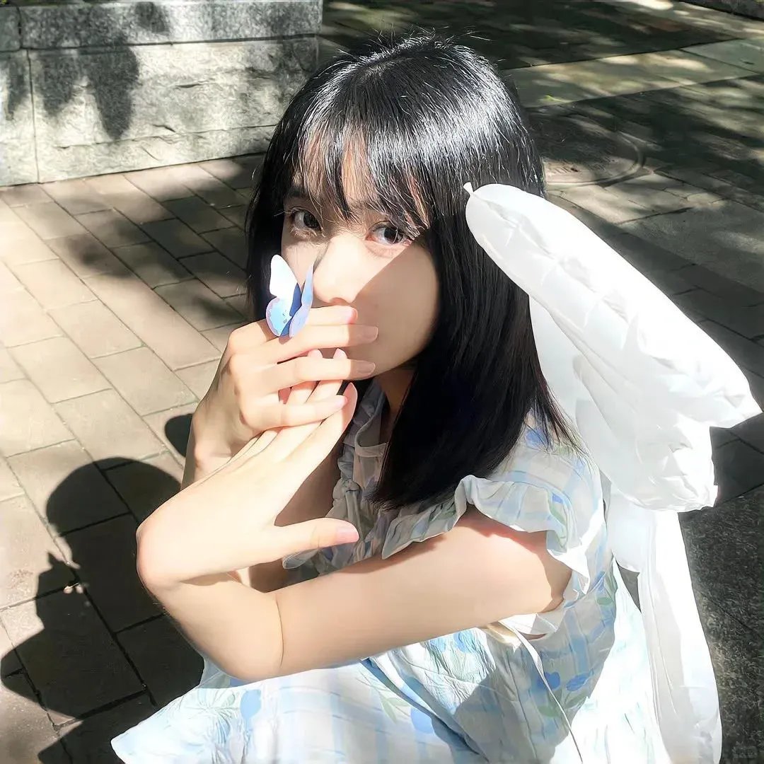坡道上的红屋顶